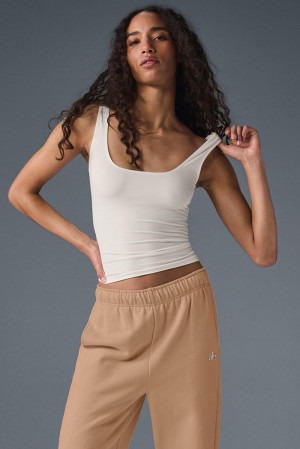 Ivory Alo Yoga Sheer Glow Women Tank | KSA VAK638207