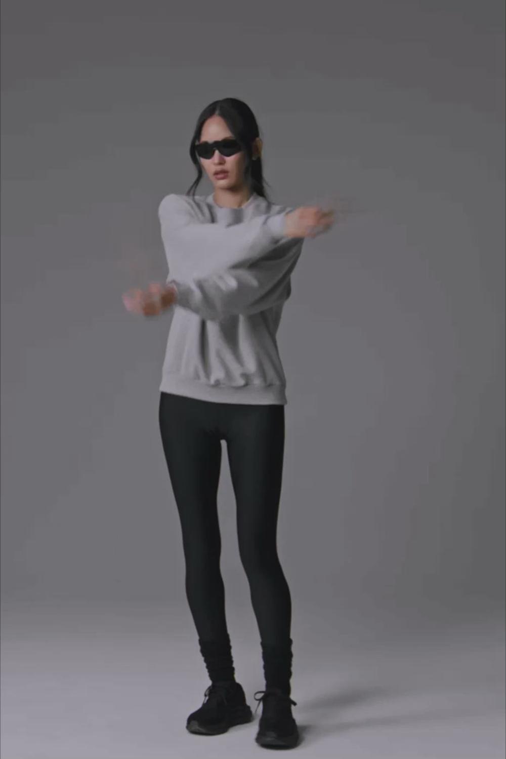 Athletic Heather Grey Alo Yoga Accolade Crew Neck Women Pullover | KSA  NIJ739406