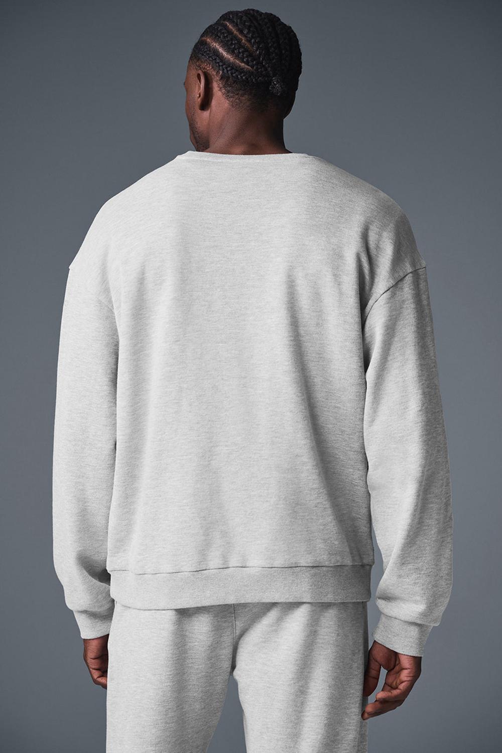 Athletic Heather Grey Alo Yoga Chill Crew Neck Men Pullover | KSA  WTV198752