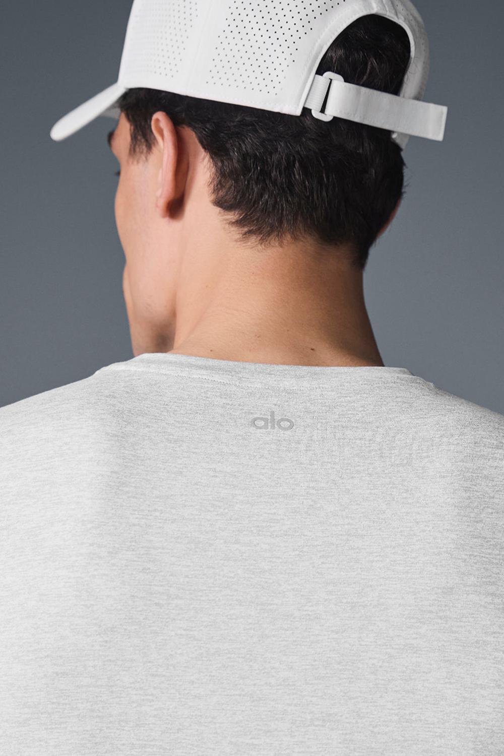 Athletic Heather Grey Alo Yoga Conquer Reform Crewneck Men Short Sleeve | KSA  PIO648273