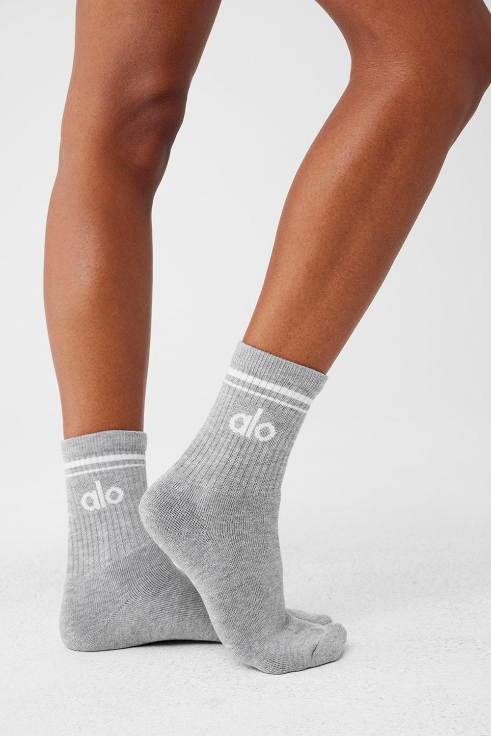 Athletic Heather Grey / White Alo Yoga Unisex Half-Crew Throwback Men Sock | KSA  MHG564792