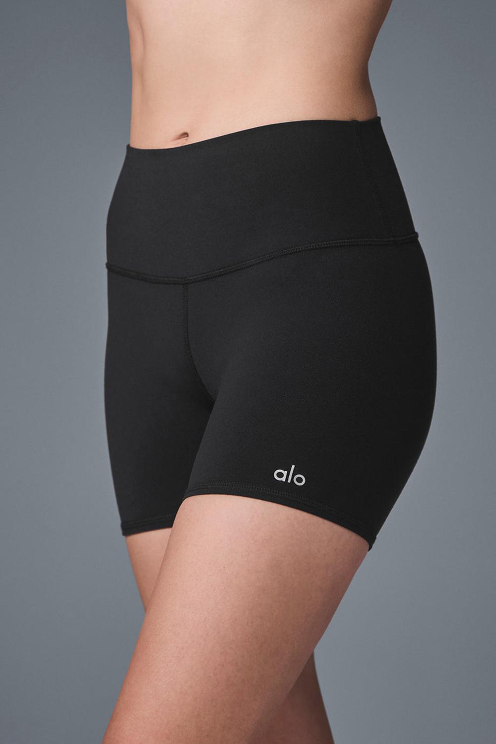 Black Alo Yoga 5