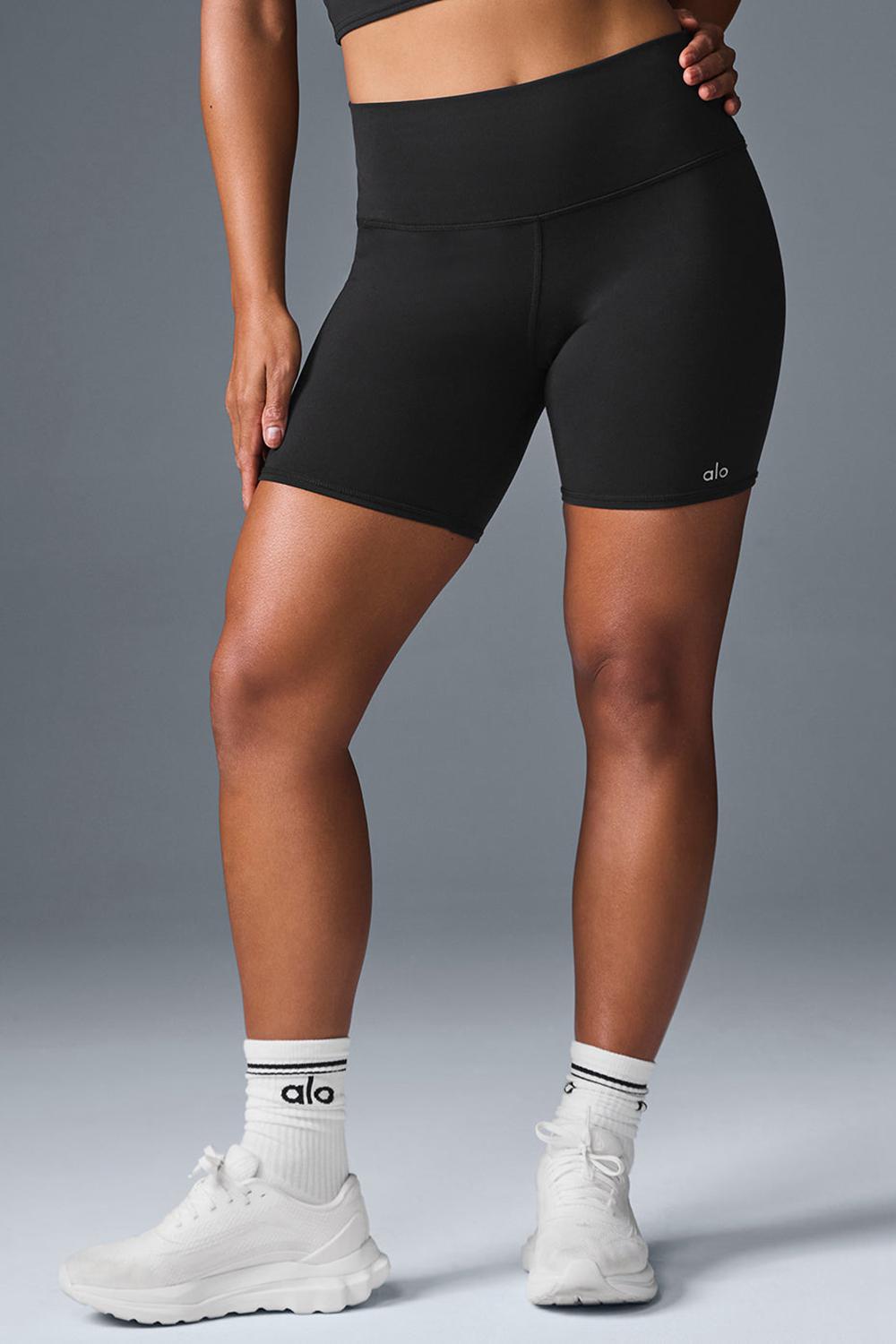 Black Alo Yoga 5