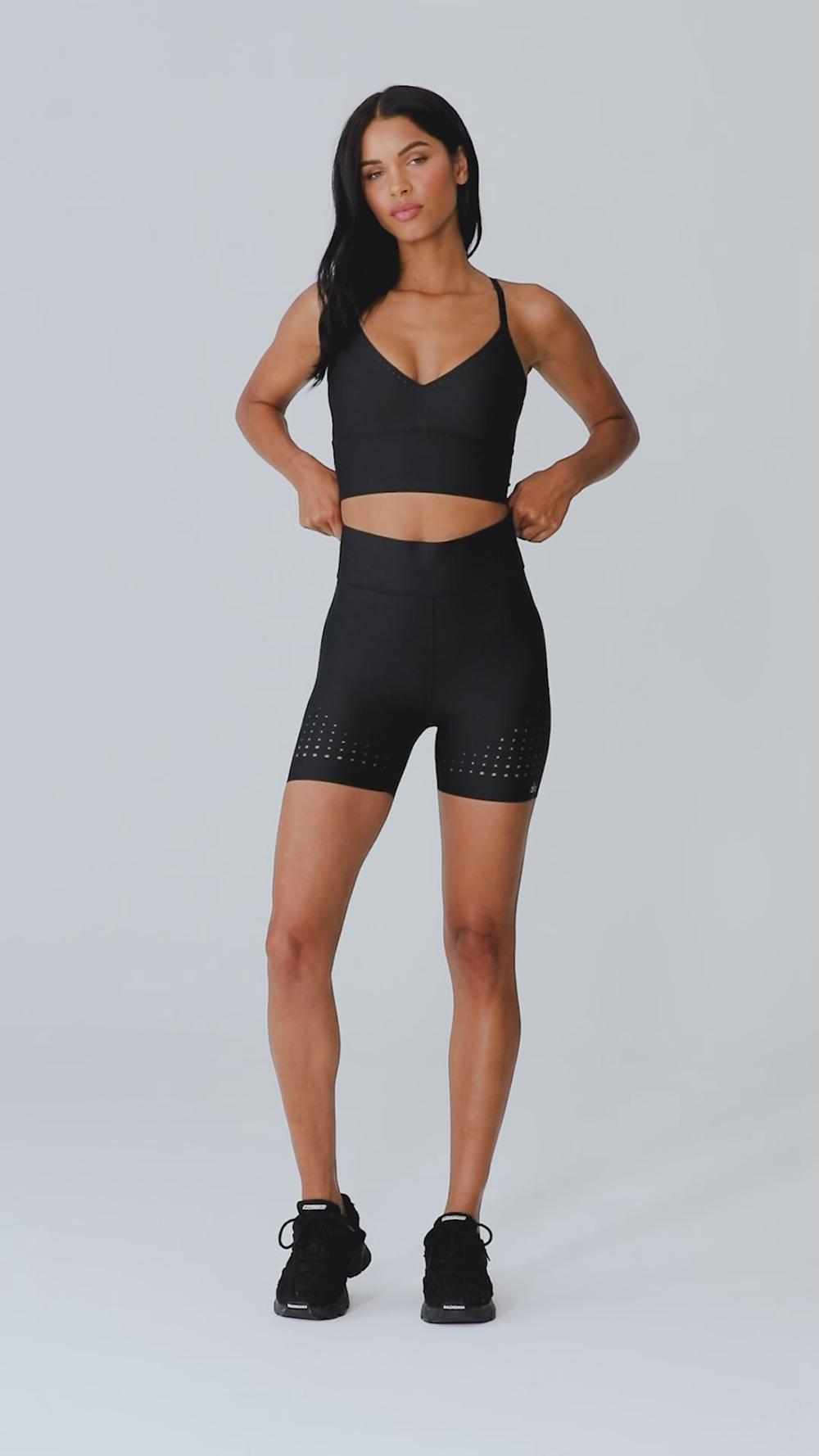 Black Alo Yoga 5