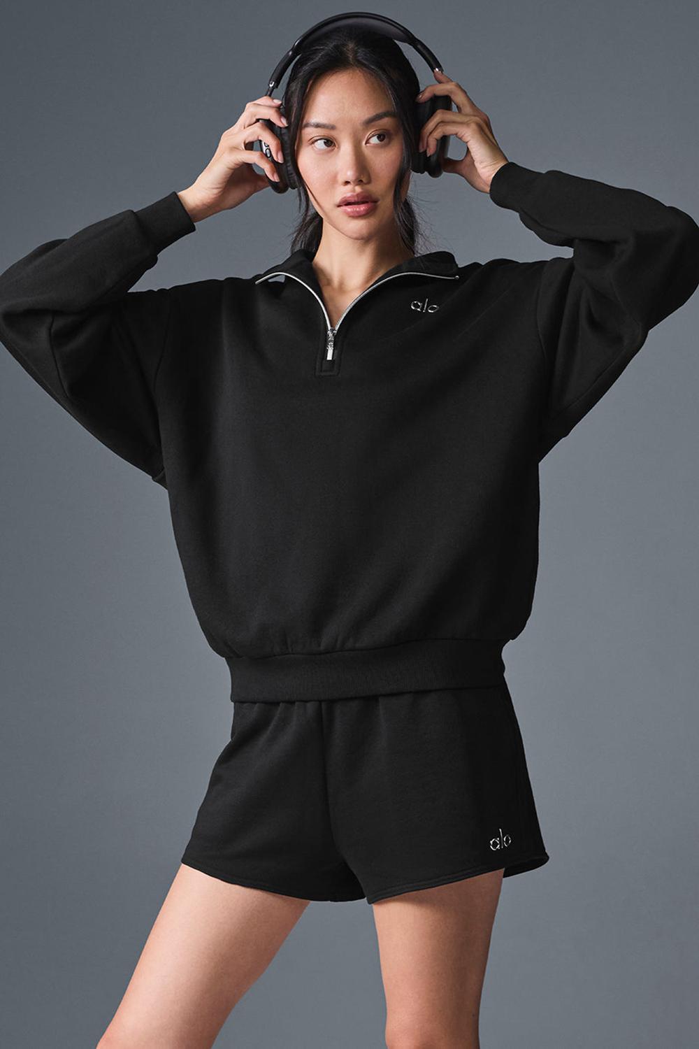 Black Alo Yoga Accolade Women Short | KSA  PME987604