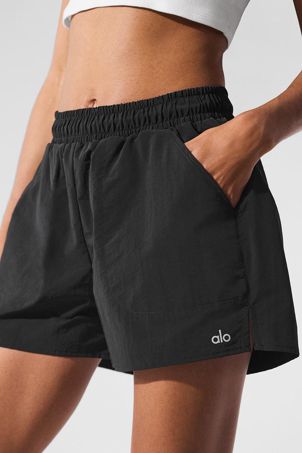 Black Alo Yoga Alumni Women Short | KSA  UBG945306
