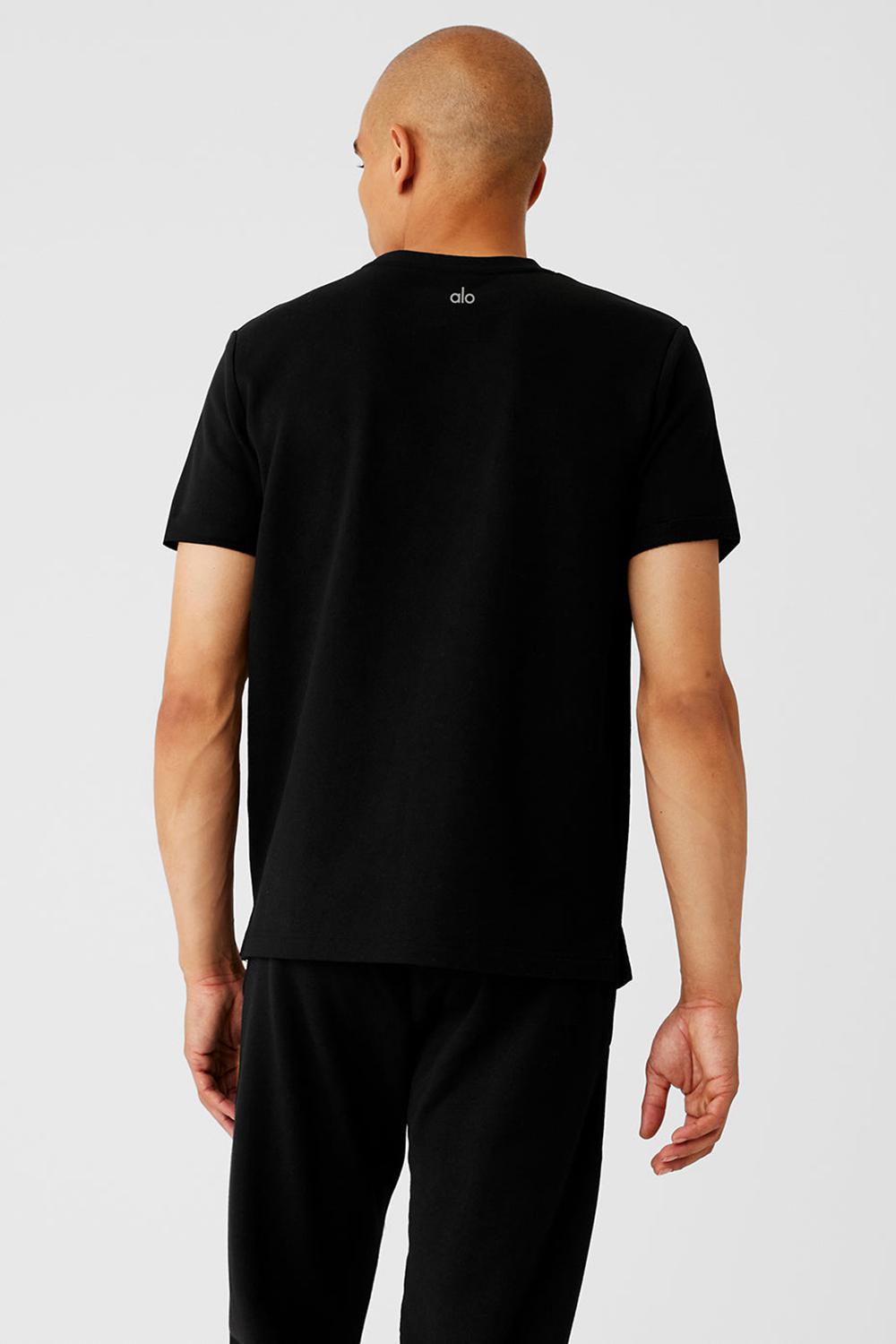Black Alo Yoga Chill Men Short Sleeve | KSA  ISM719852