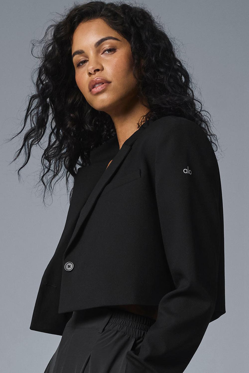 Black Alo Yoga Cropped First-Class Women Blazer | KSA  ZAB405619