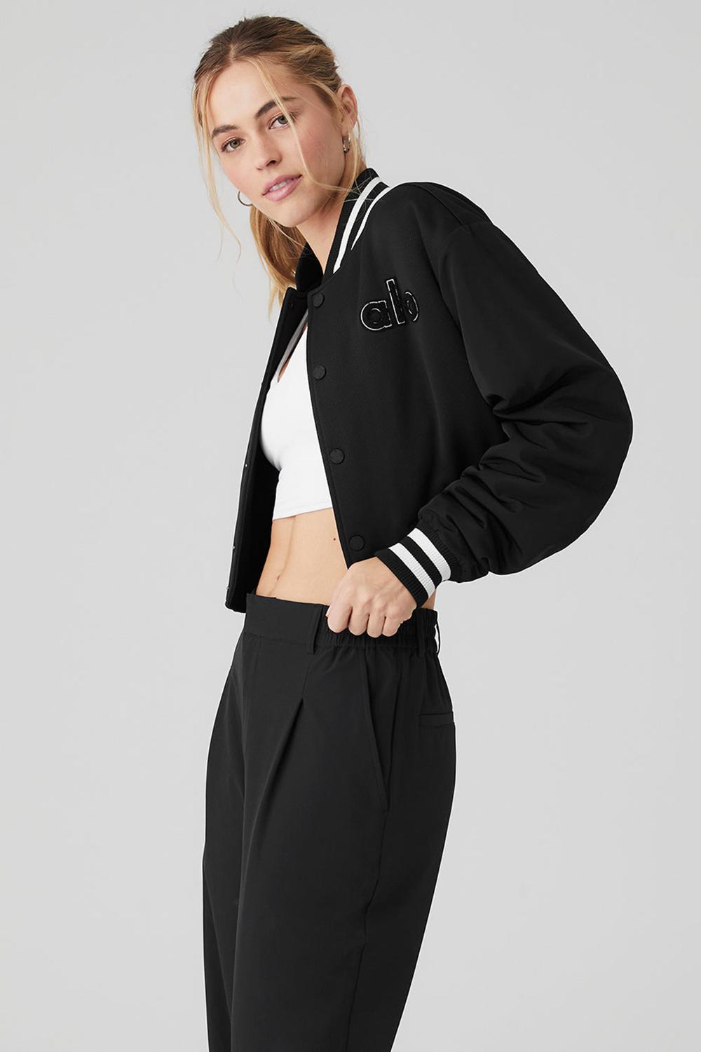 Black Alo Yoga Cropped G.O.A.T Women Jacket | KSA  FYM895470