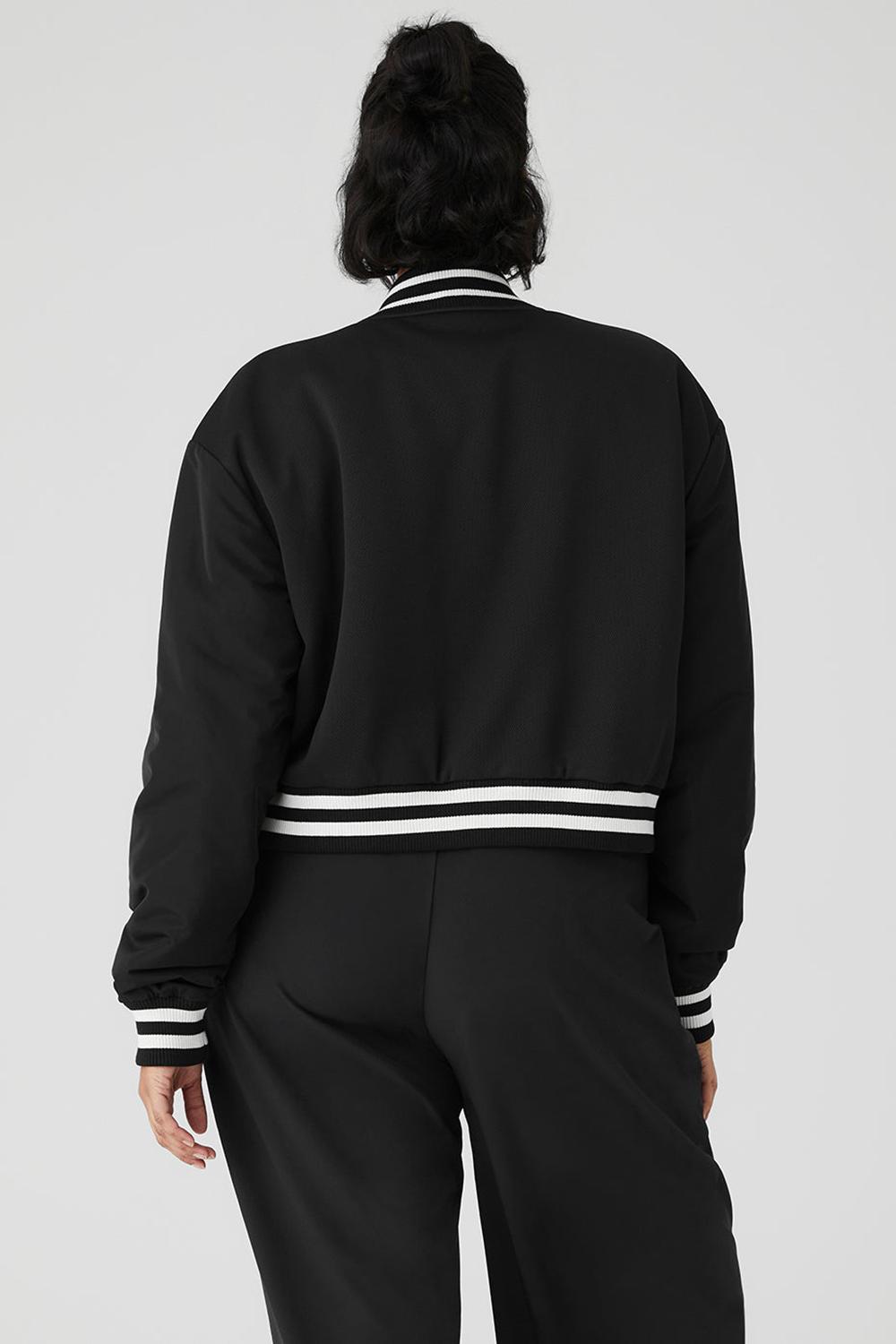 Black Alo Yoga Cropped G.O.A.T Women Jacket | KSA  FYM895470