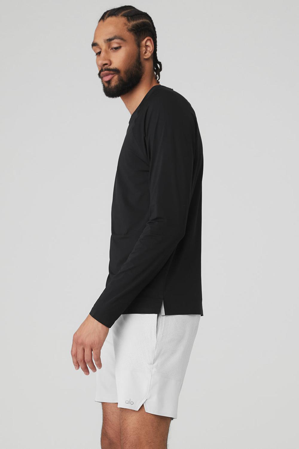 Black Alo Yoga Idol Long Sleeve Performance Men Tee | KSA  WIM349810