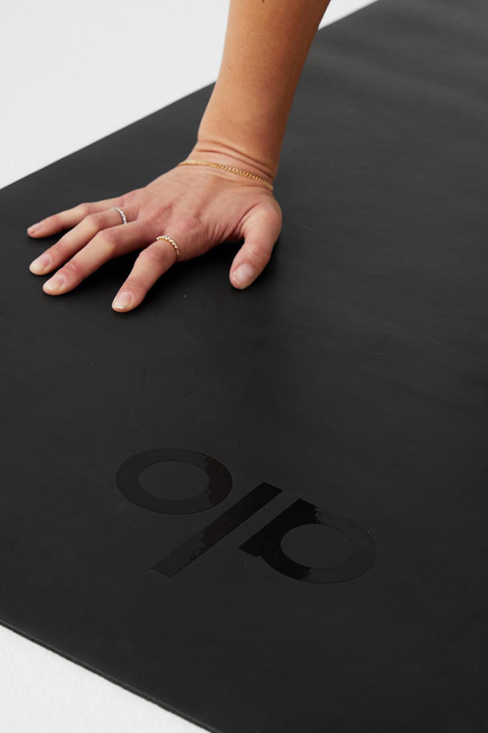 Black Alo Yoga Long Warrior Men Mat | KSA  ARJ134260