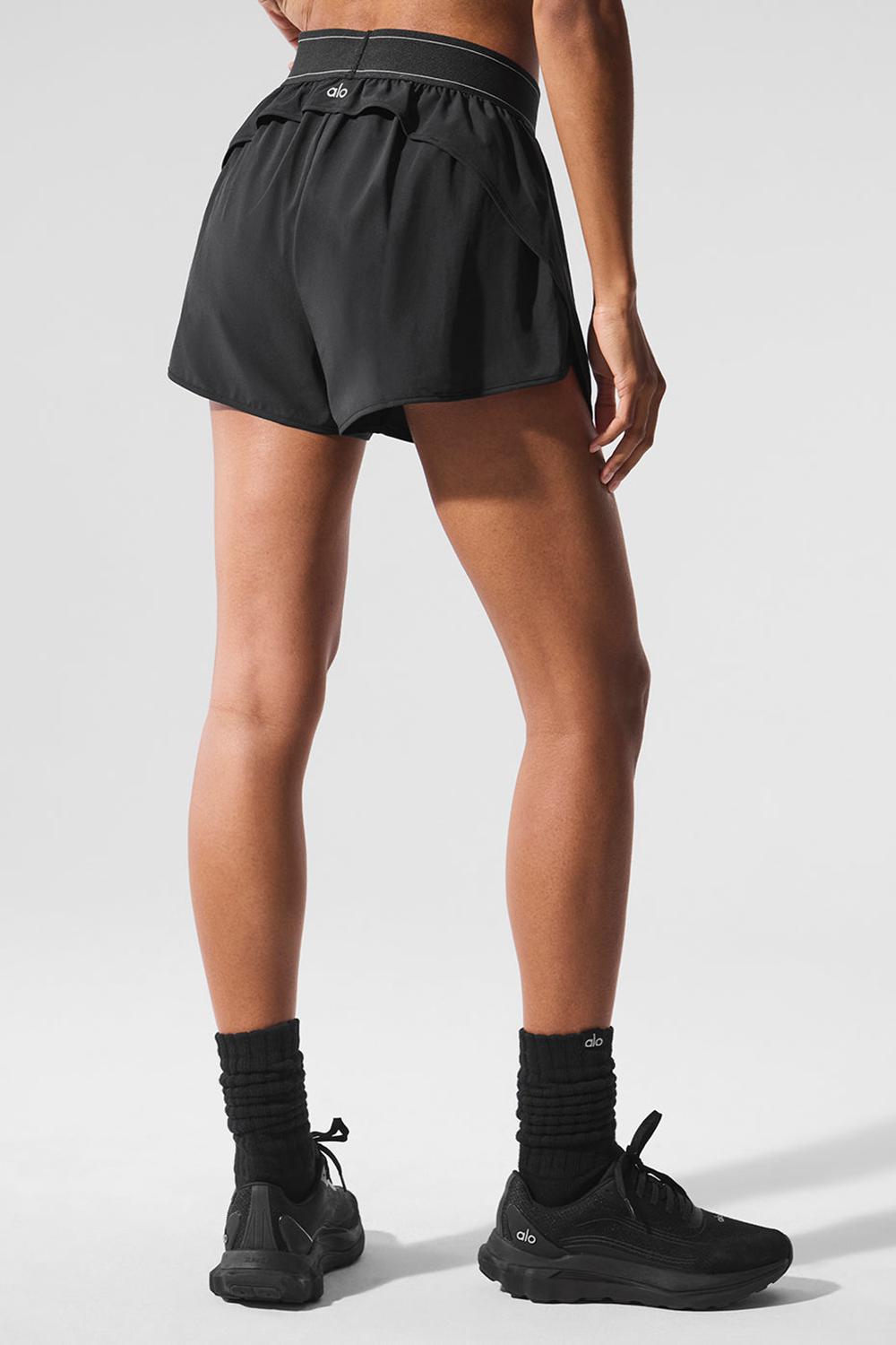 Black Alo Yoga Match Point Women Short | KSA  QDF186409
