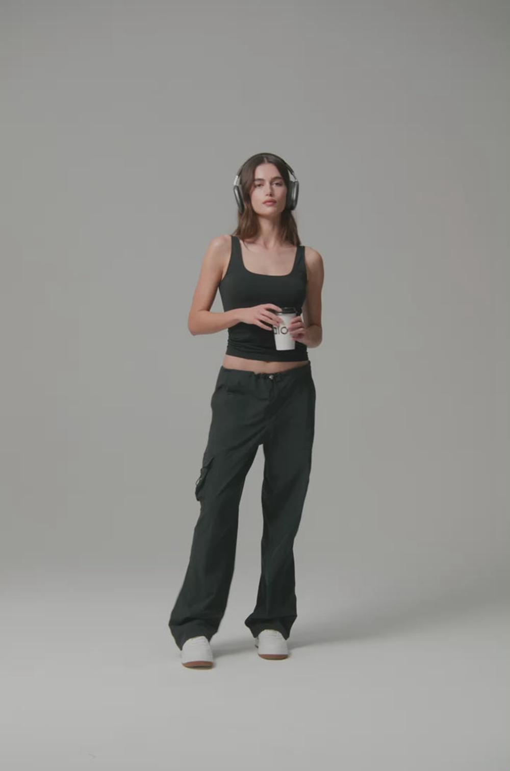 Black Alo Yoga Sheer Glow Women Tank | KSA  ODY105476