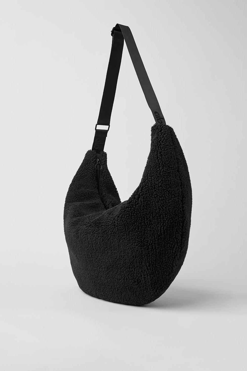 Black Alo Yoga Sherpa Om The Go Women Sling Bag | KSA  DSV360584