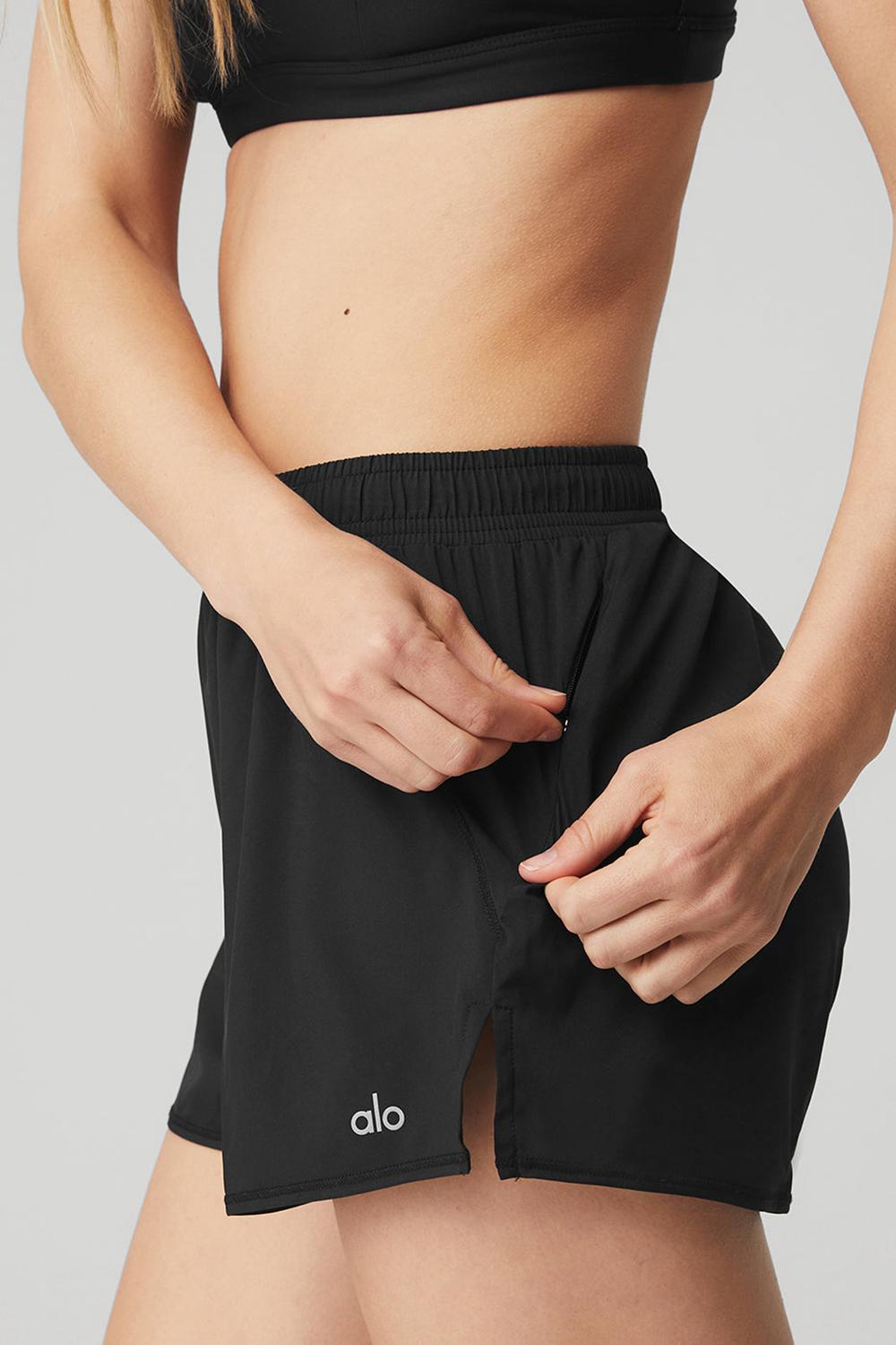 Black Alo Yoga Stride Women Short | KSA  MRW491638
