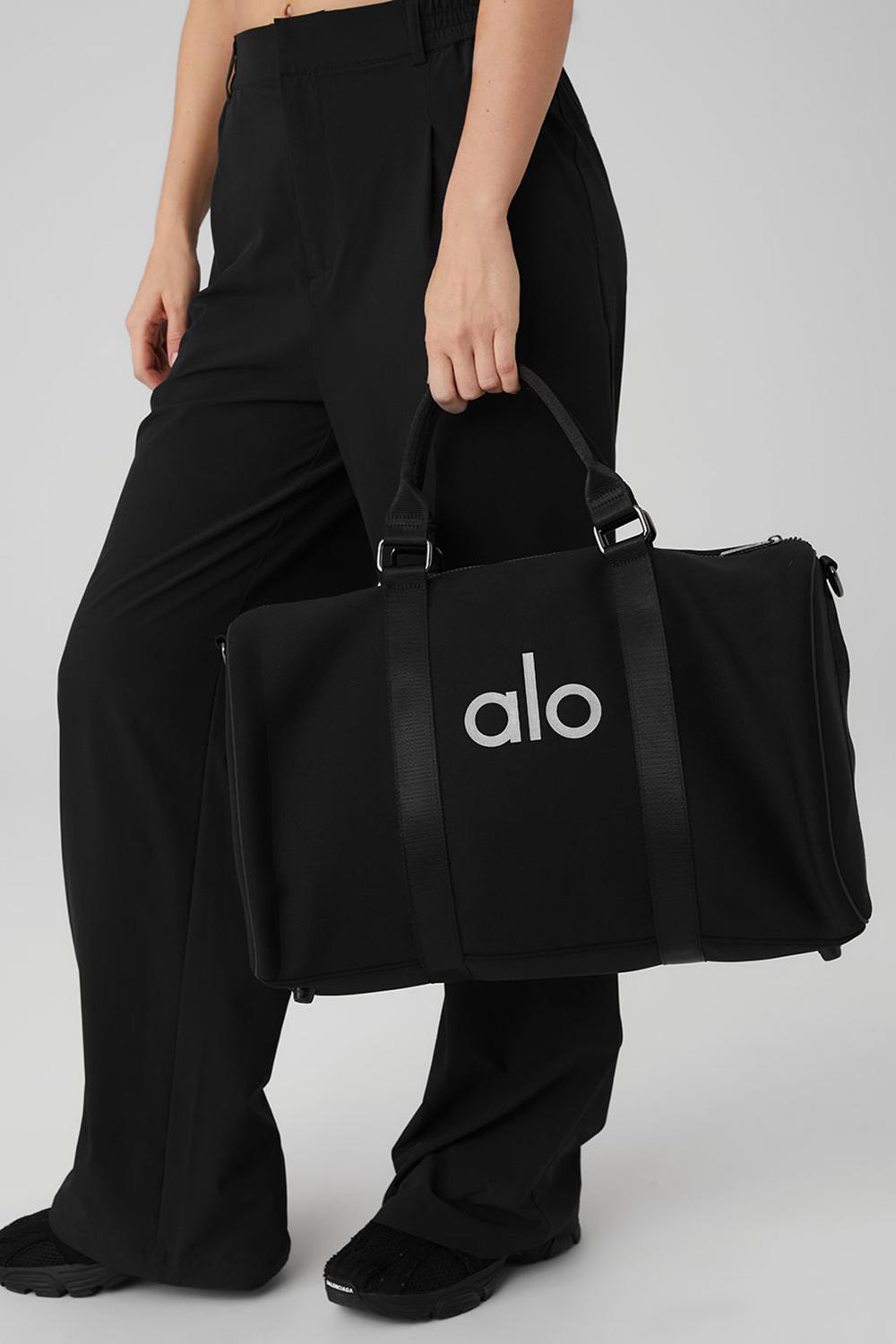 Black / Silver Alo Yoga Traverse Women Duffle Bag | KSA  BYD715602