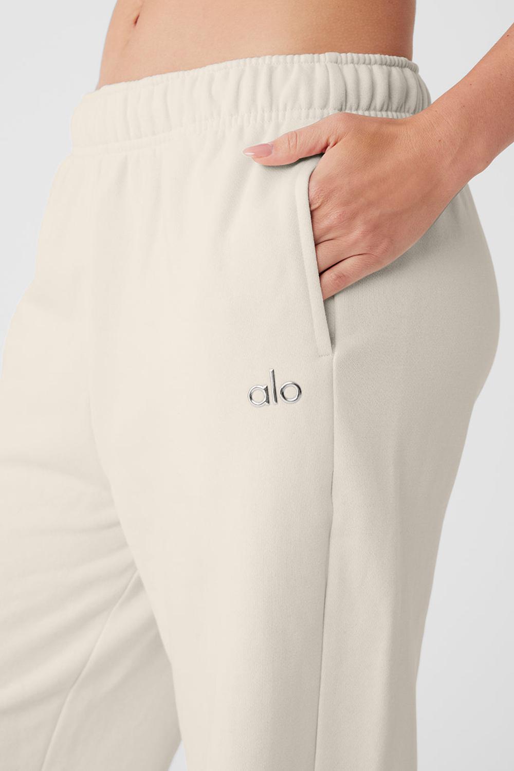 Bone Alo Yoga Accolade Women Sweatpant | KSA  TKH823175