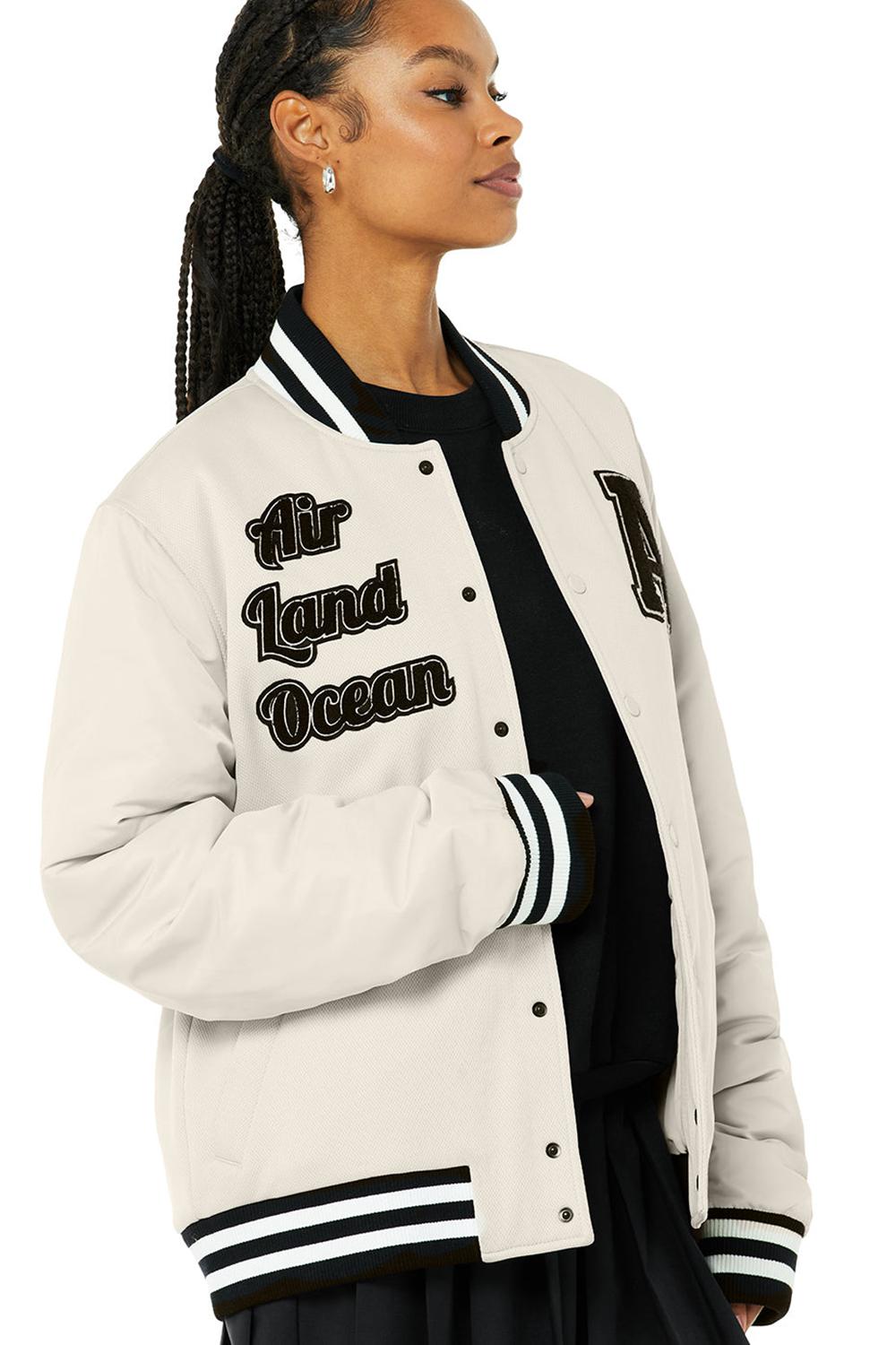 Bone Alo Yoga G.O.A.T Women Jacket | KSA  WEX932187