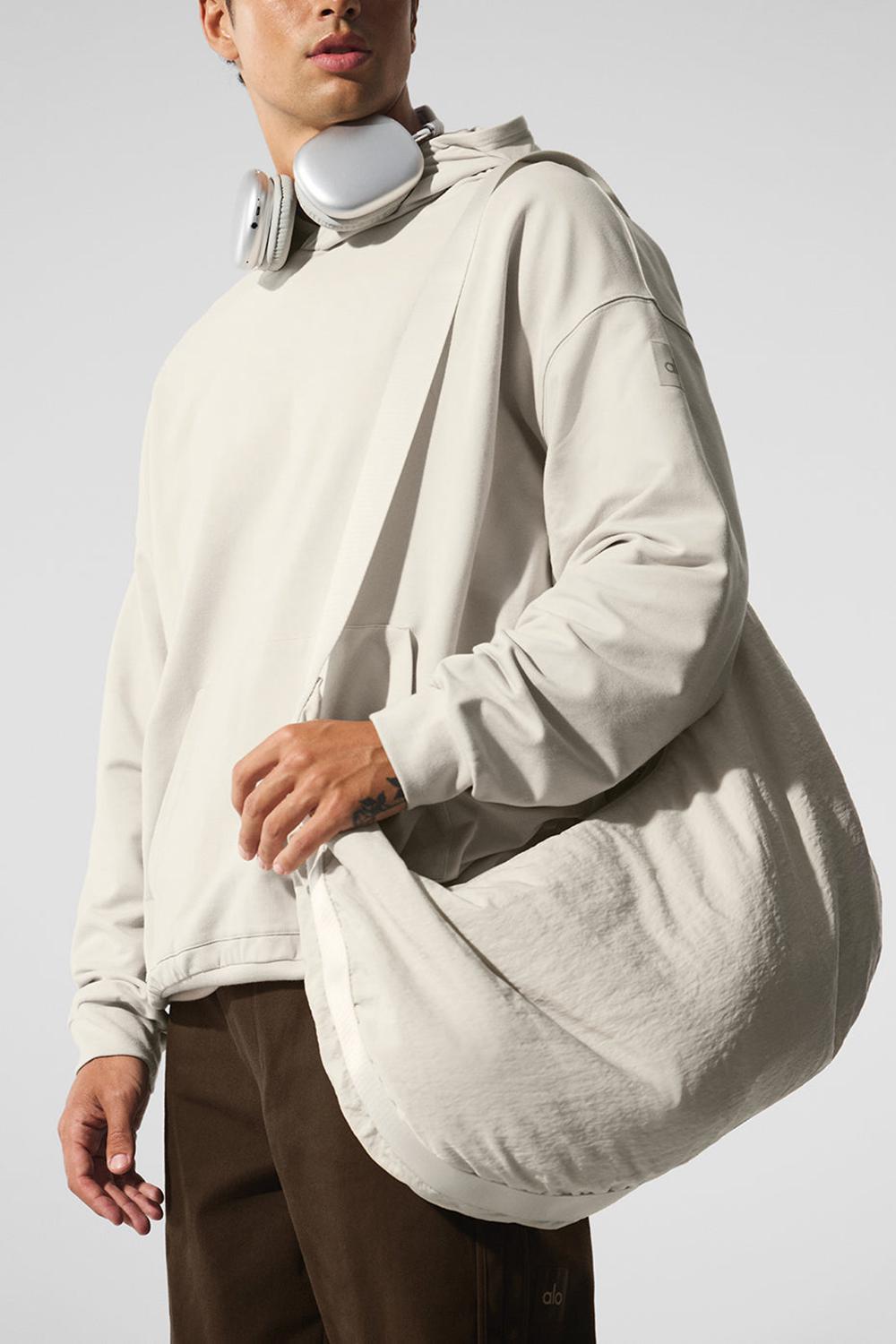 Bone Alo Yoga Om The Go Gym Men Sling Bag | KSA  DCP416078