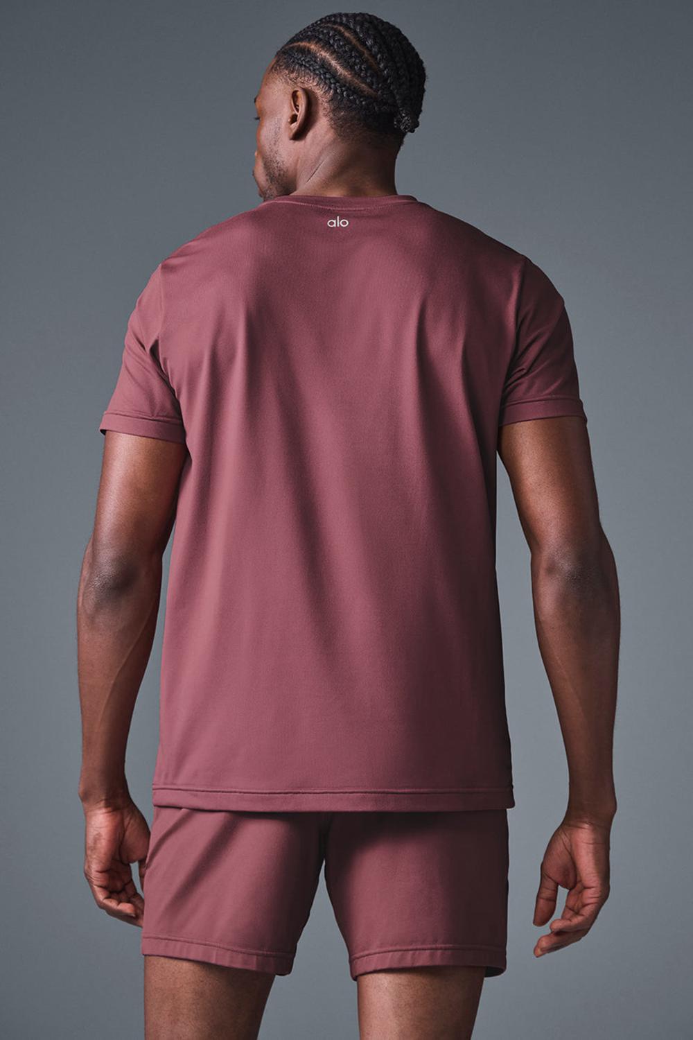 Burgundy Truffle Alo Yoga Conquer Reform Crewneck Men Short Sleeve | KSA  DKN087924