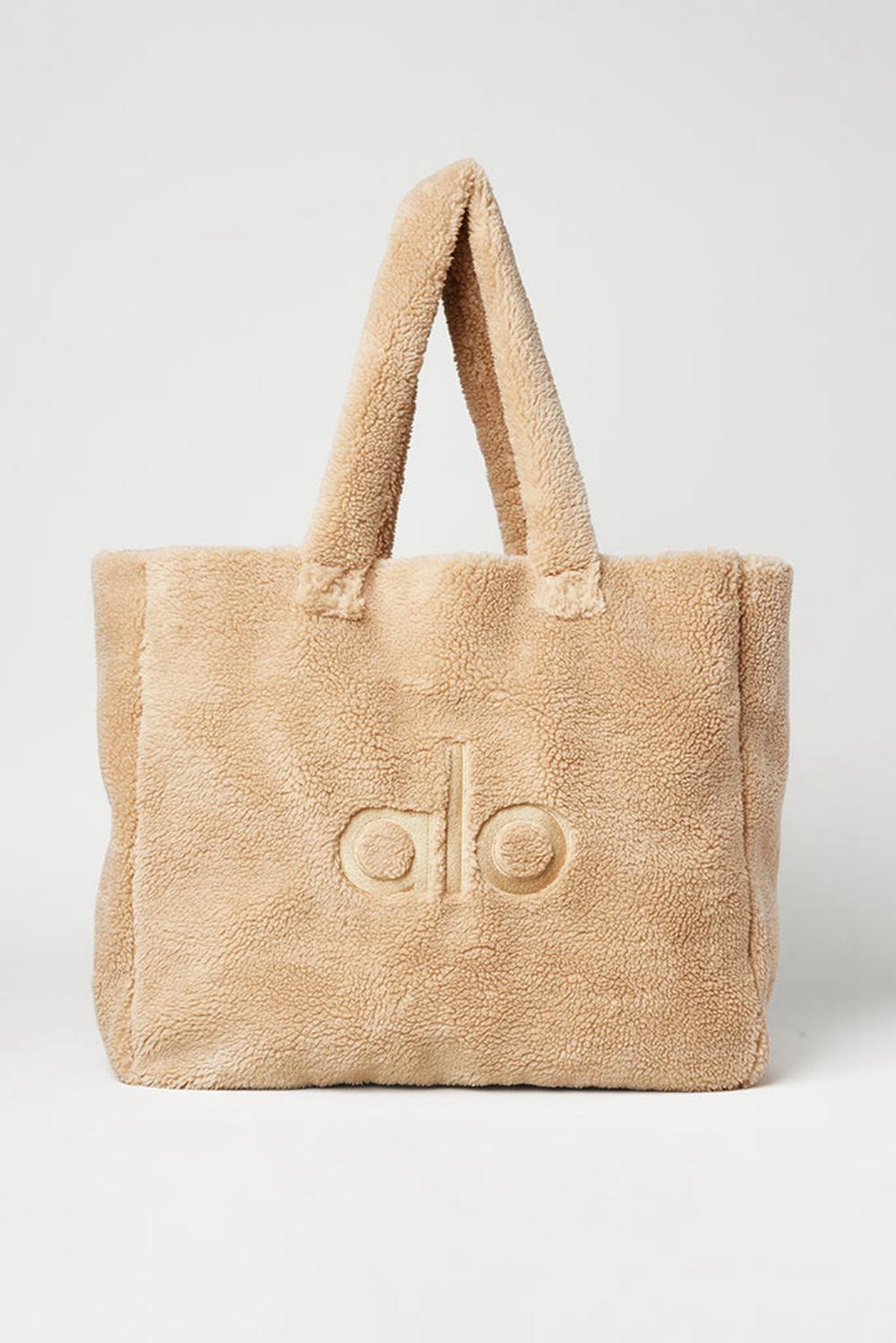 Camel Alo Yoga Foxy Sherpa Women Tote Bag | KSA  ECK894507
