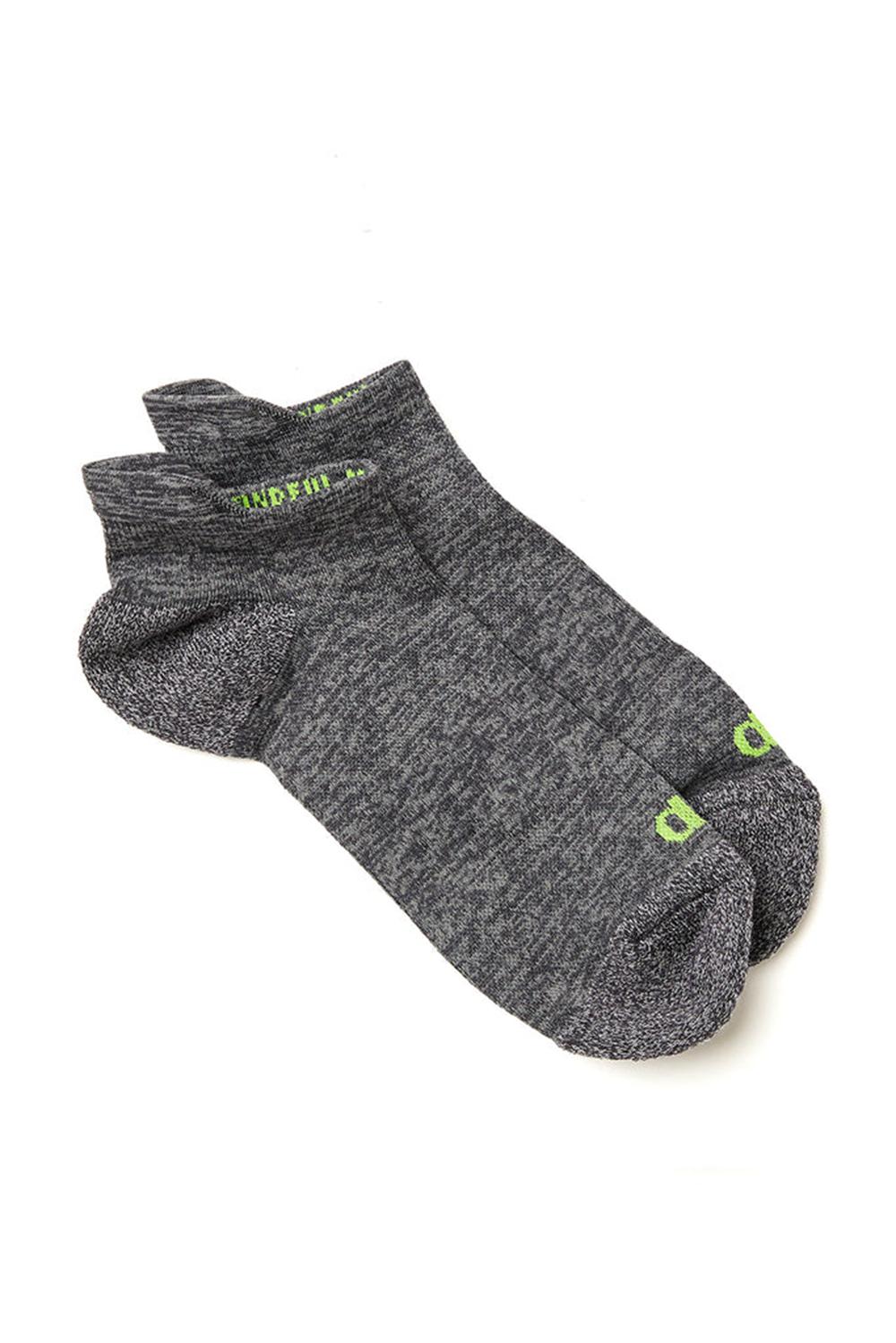Dark Grey Heather / Highlighter Alo Yoga Performance Tab Men Sock | KSA  TRB928714