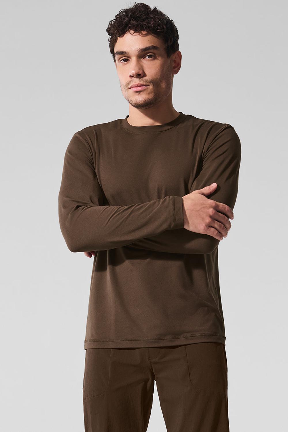 Espresso Alo Yoga Conquer Reform Crewneck Men Long Sleeve | KSA  GTM012785