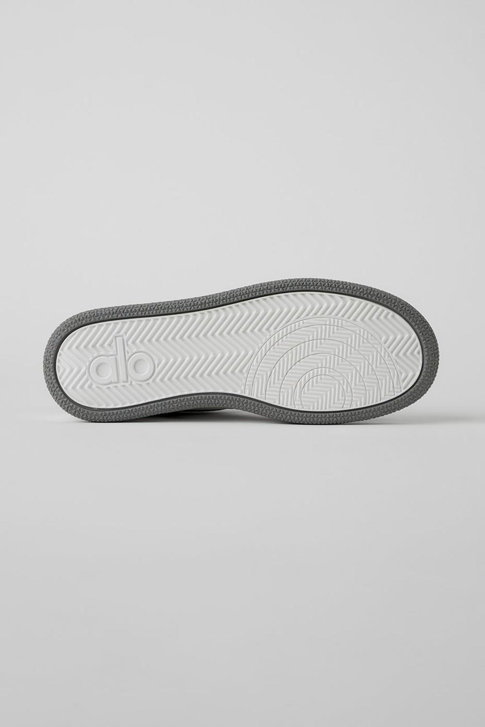 Grey / White Alo Yoga Recovery Mode Women Sneaker | KSA  TGP593216