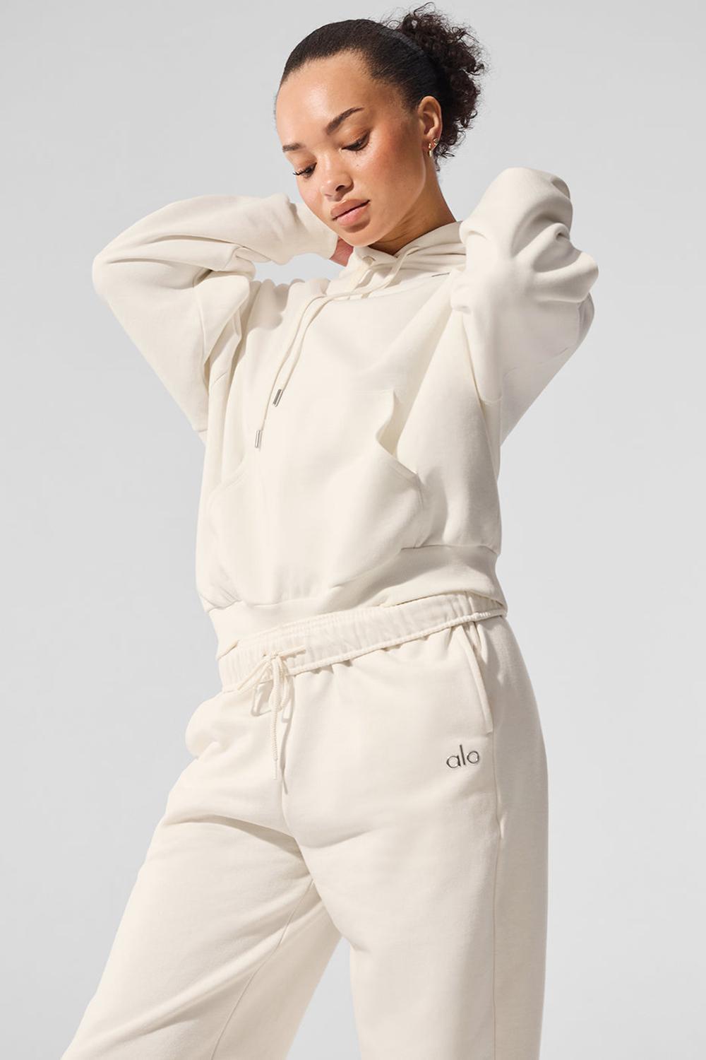 Ivory Alo Yoga Accolade Women Hoodie | KSA  VXW834562