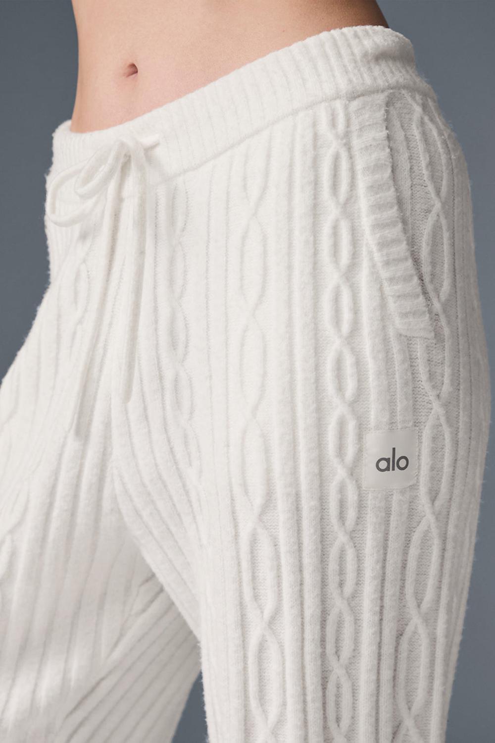 Ivory Alo Yoga Cable Knit Winter Bliss Women Pant | KSA  HVG849560