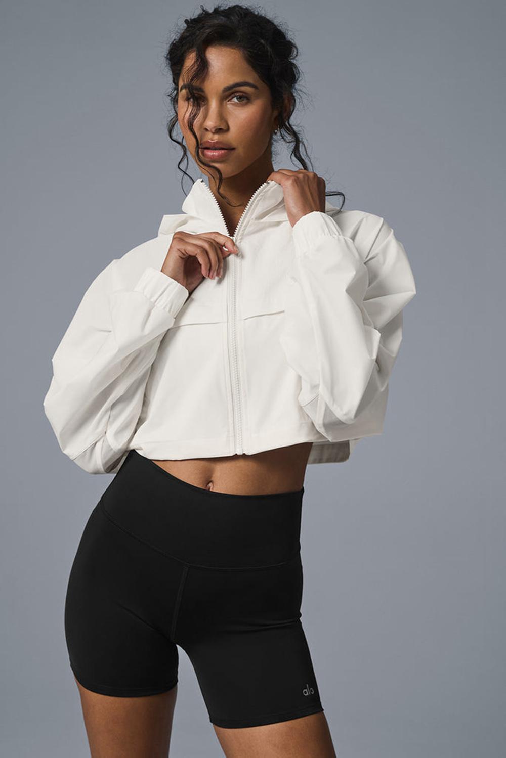Ivory Alo Yoga Cropped Playmaker Women Jacket | KSA  MWP157460