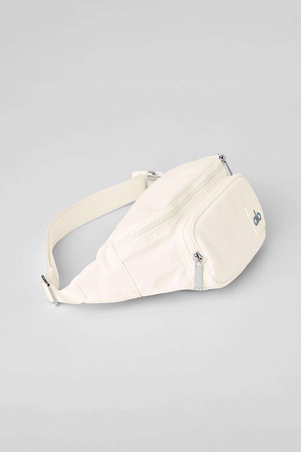 Ivory Alo Yoga Explorer Fanny Pack Women Bum Bags | KSA  ILO327869