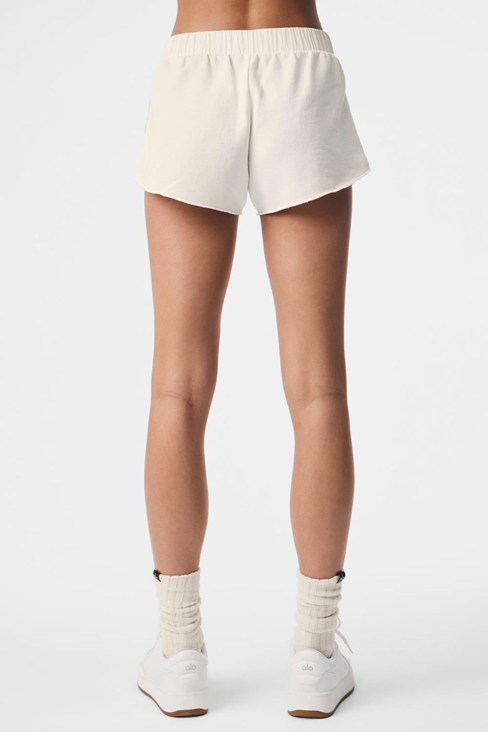 Ivory Alo Yoga In The Air Dolphin Women Short | KSA  WFG312786