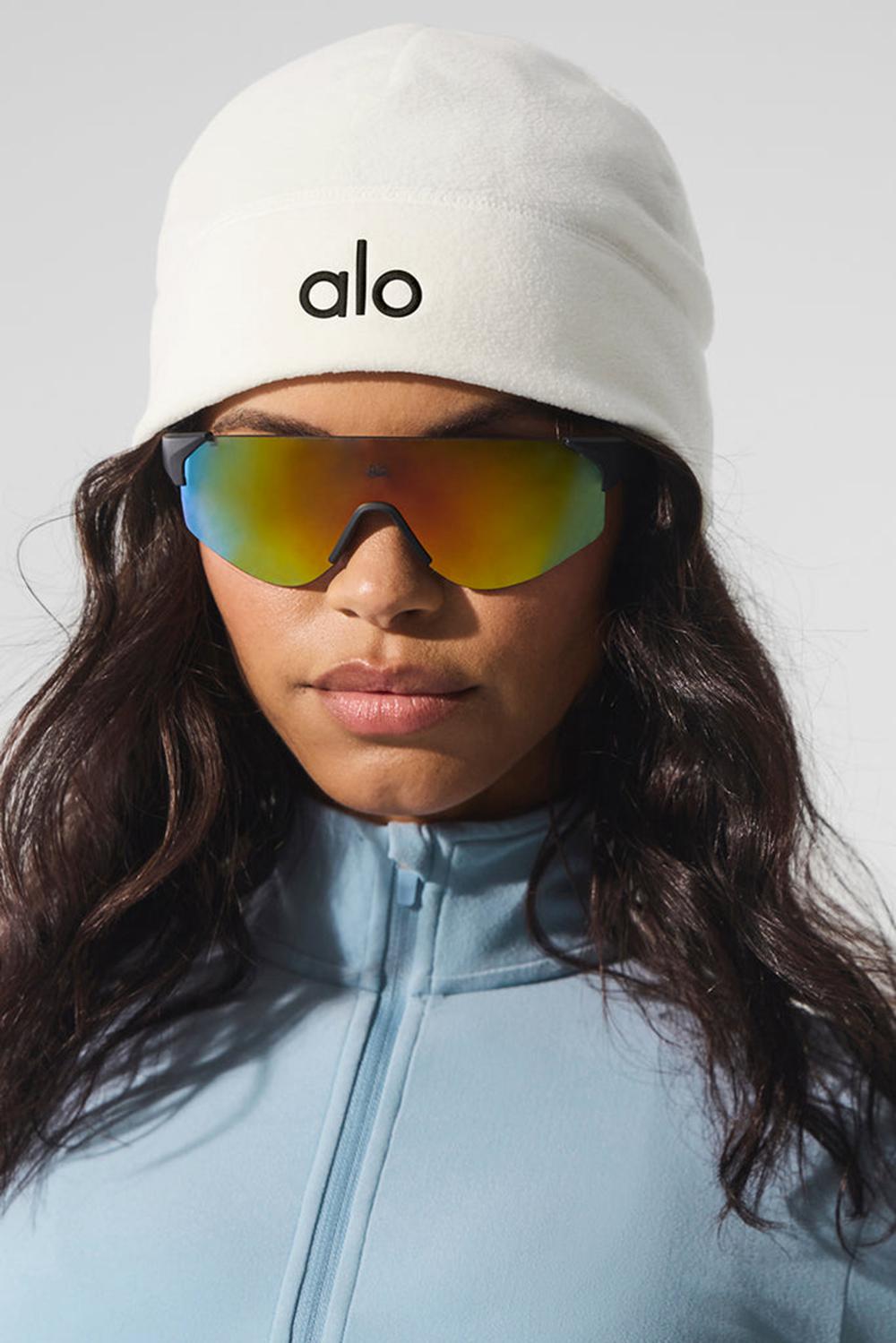 Ivory Alo Yoga Performance Fleece Women Beanie | KSA  NYL432859
