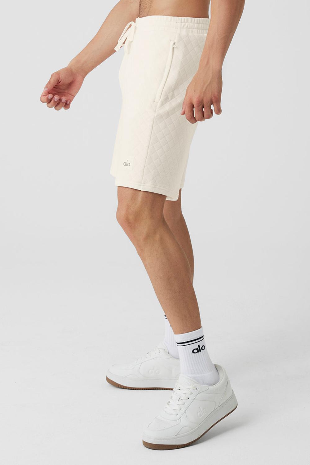 Ivory Alo Yoga Quilted Stadium Men Short | KSA  EWX398206