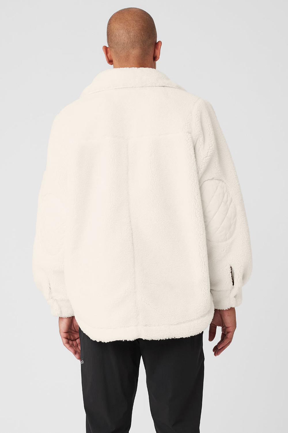 Ivory Alo Yoga Sherpa Edge Shacket Men Jacket | KSA  TJE462578