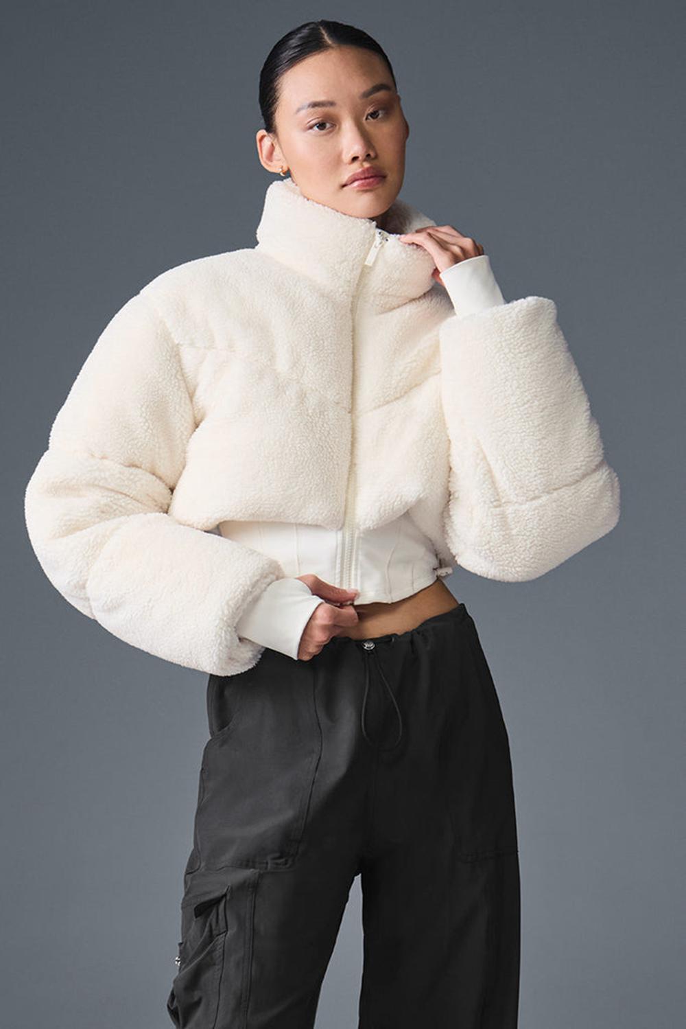 Ivory Alo Yoga Sherpa Main Act Corset Women Puffer Jacket | KSA  CYM142653