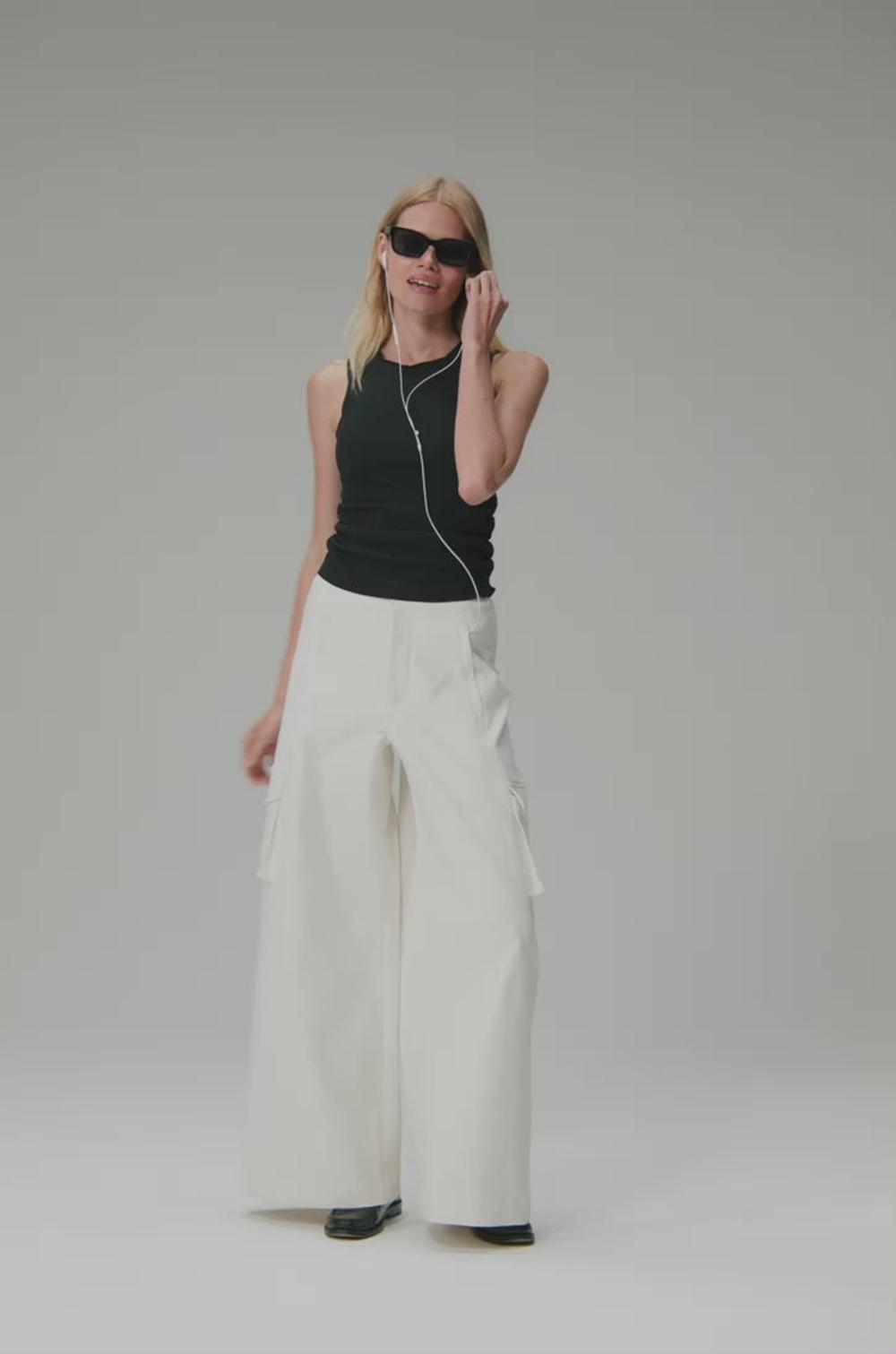 Ivory Alo Yoga Show Off Cargo Wide Leg (Regular) Women Pant | KSA  TFU094685