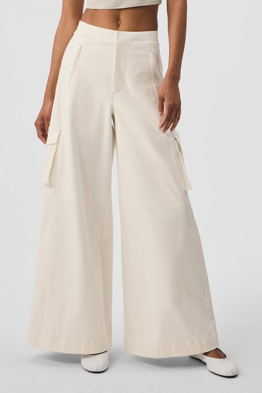 Ivory Alo Yoga Show Off Cargo Wide Leg (Regular) Women Pant | KSA  TFU094685
