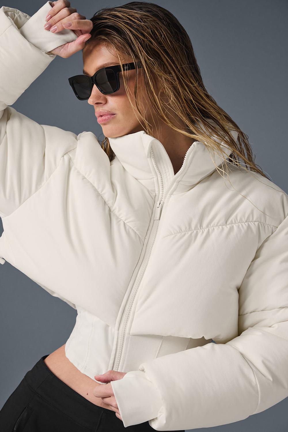Ivory / Ivory Alo Yoga Main Act Corset Women Puffer Jacket | KSA  EGR379264