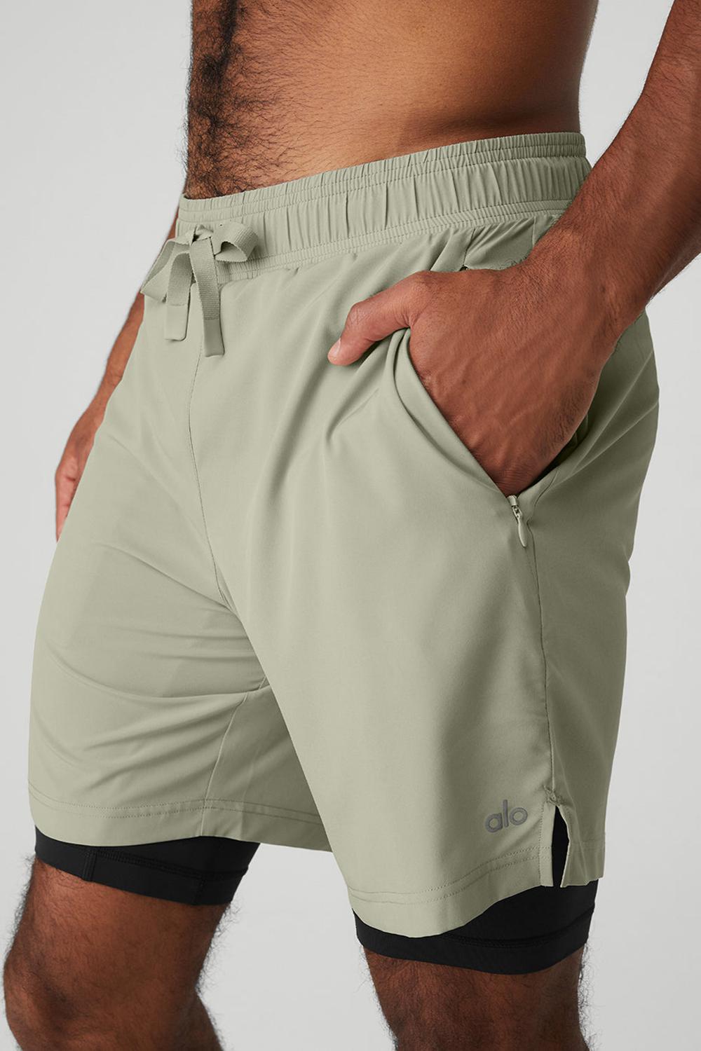 Limestone / Black Alo Yoga 7'' Unity 2 In 1 Men Short | KSA  ZJR958143