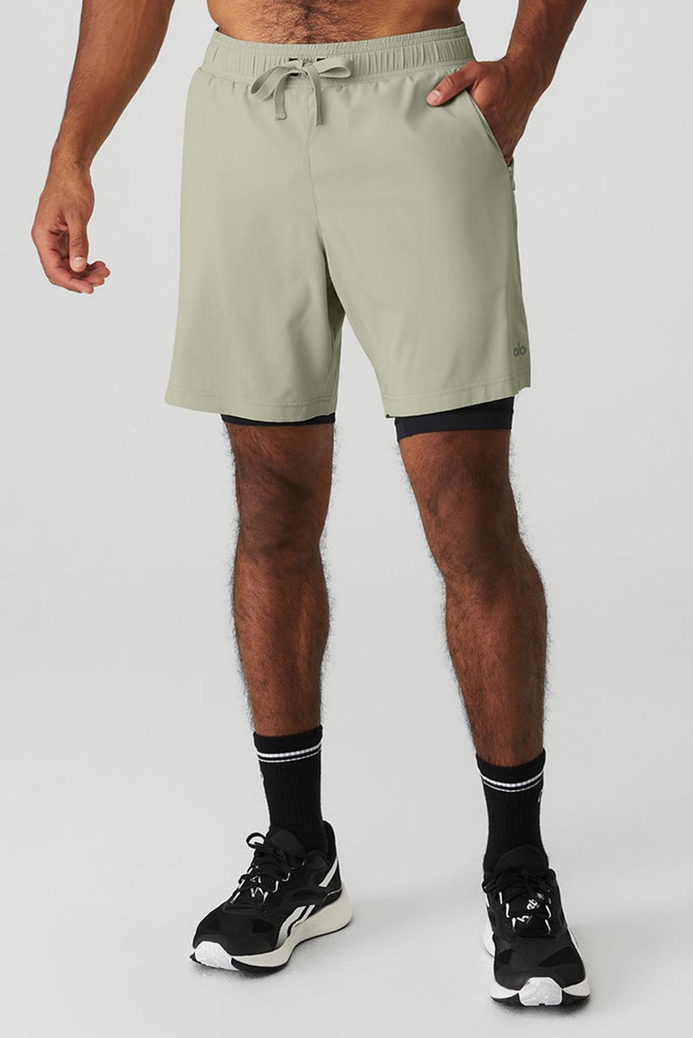 Limestone / Black Alo Yoga 7\'\' Unity 2 In 1 Men Short | KSA  ZJR958143