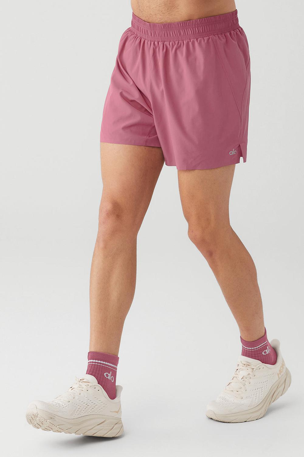 Mars Clay Alo Yoga 5'' Adapt Running Men Short | KSA  QUV815072