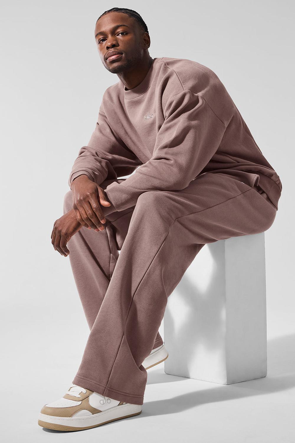 Mushroom Alo Yoga Accolade Crew Neck Men Pullover | KSA  ZGX465719