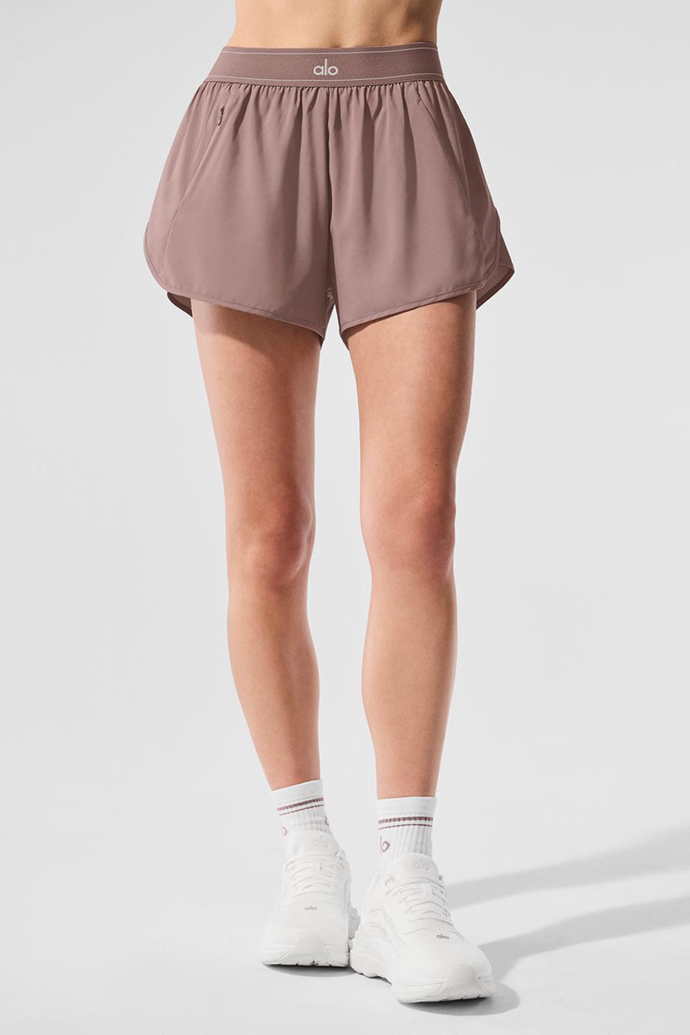 Mushroom Alo Yoga Match Point Women Short | KSA  HGP529601