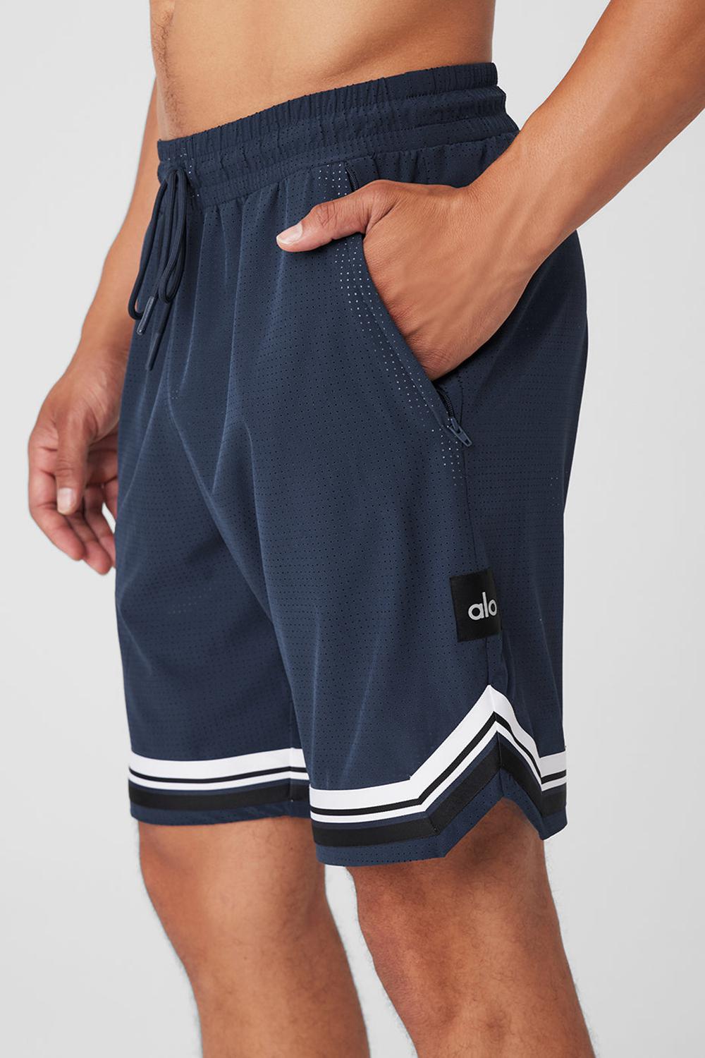Navy Alo Yoga 9