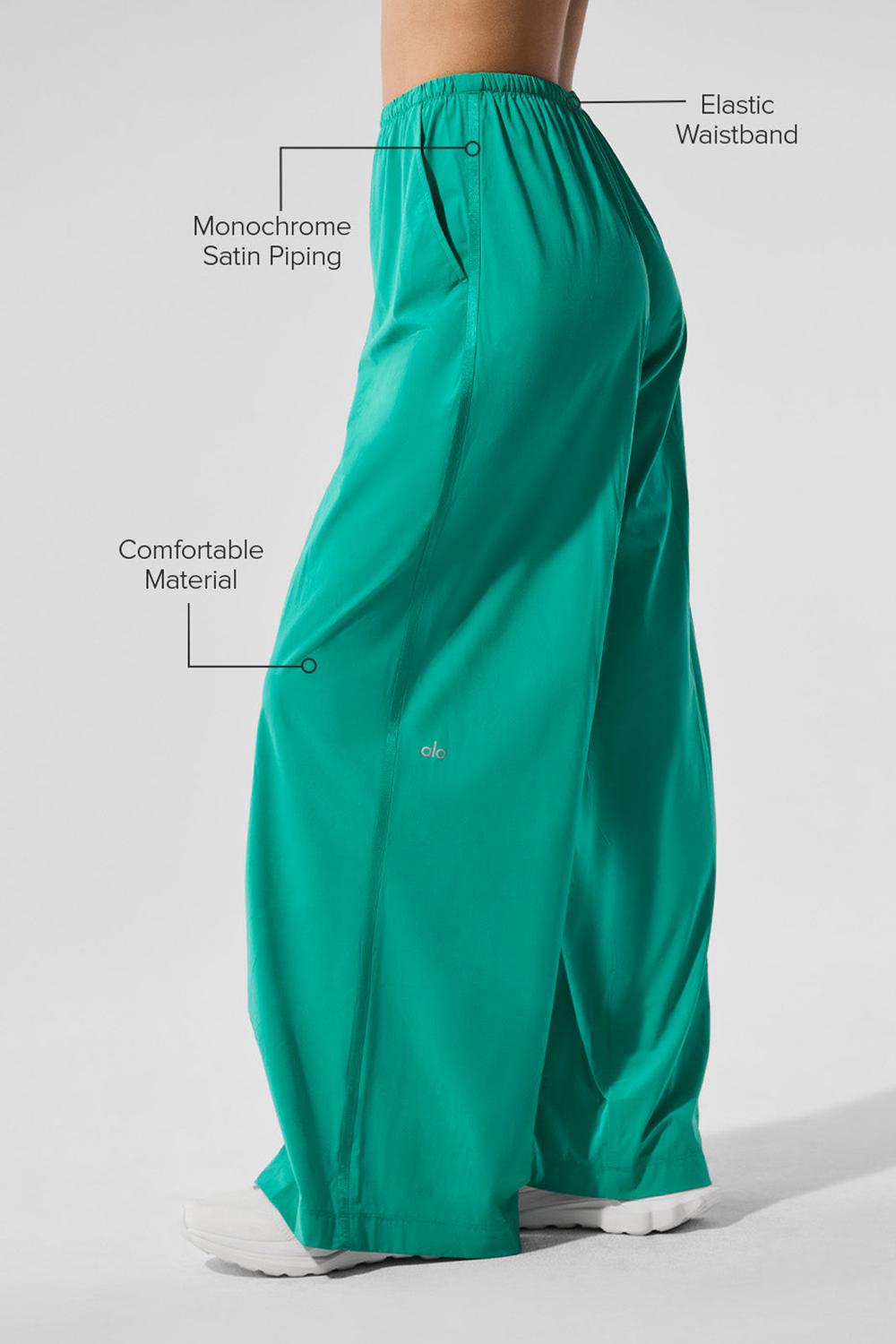 Spruce Green Alo Yoga Breezy Wide Leg Women Pant | KSA  VAG986035