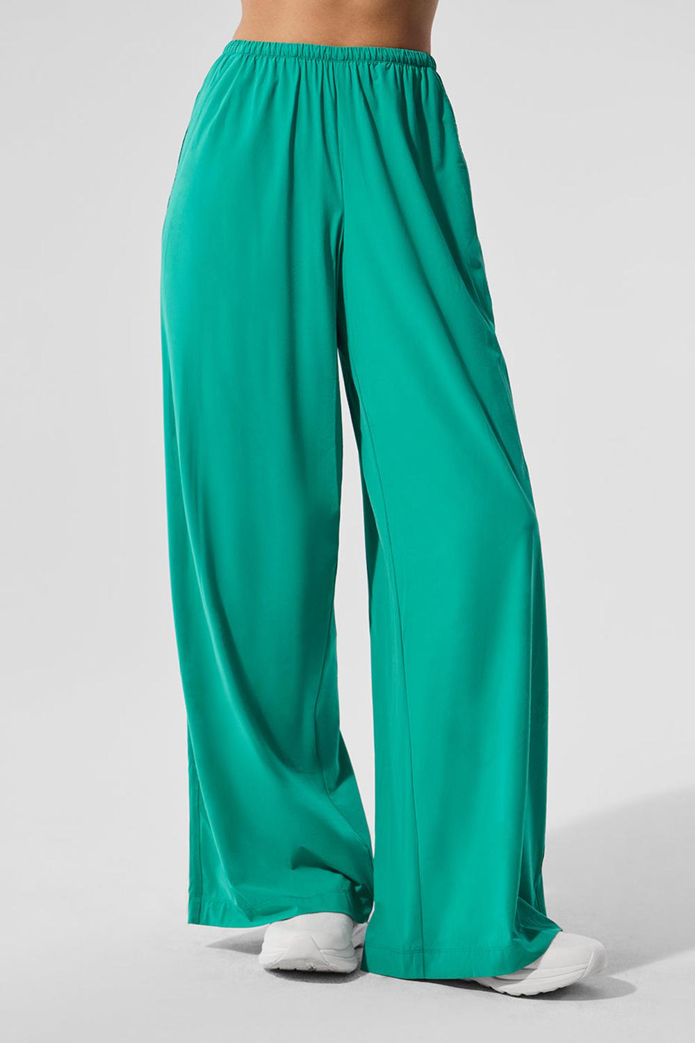 Spruce Green Alo Yoga Breezy Wide Leg Women Pant | KSA  VAG986035