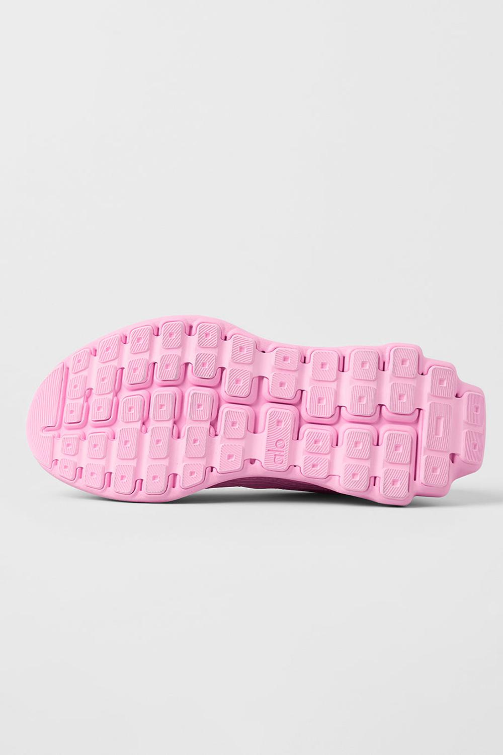 Sweet Pink Alo Yoga Women Runner | KSA  QAK621379
